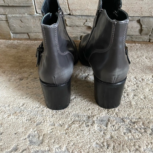 Aquatalia Gray Leather Heeled Ankle Boots Booties Moto Buckle: 12 - Picture 5 of 10